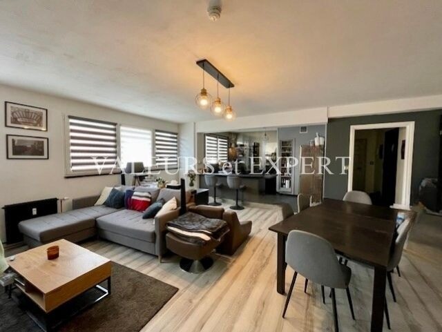 Photo 1 : Grand Appartement T2 de 62.4m2 à Templemars. RARE !