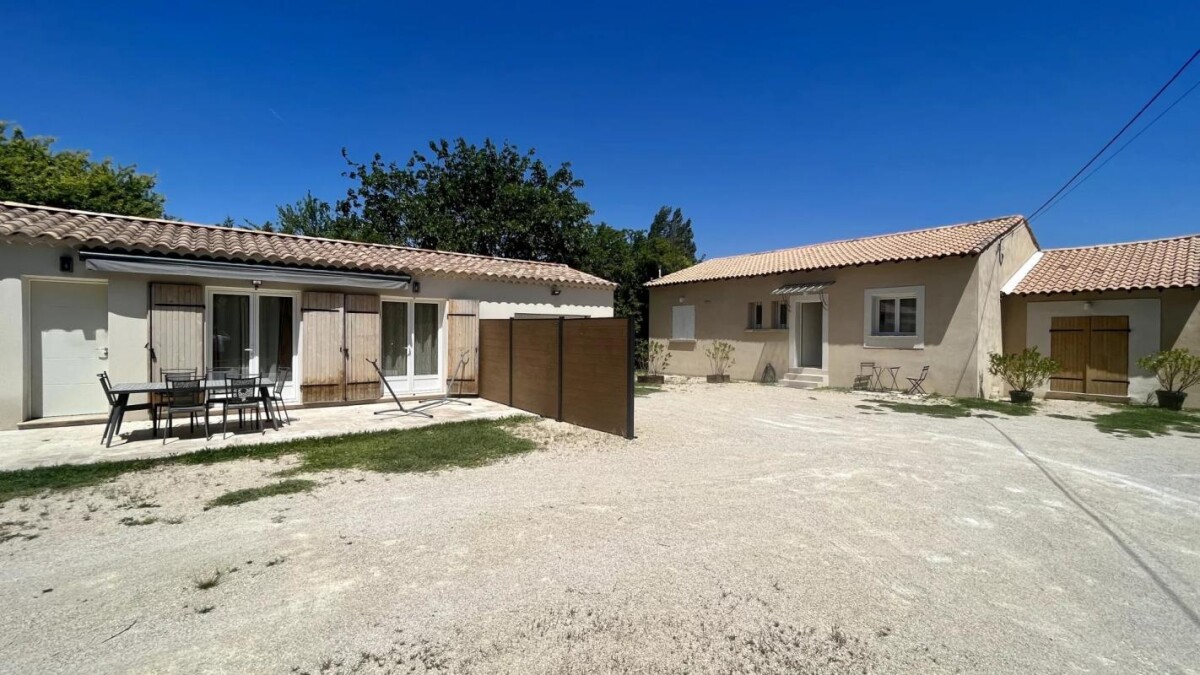 Photo 4 : Villa avec piscine et dépendances proche de L'Isle-sur-la-Sorgue