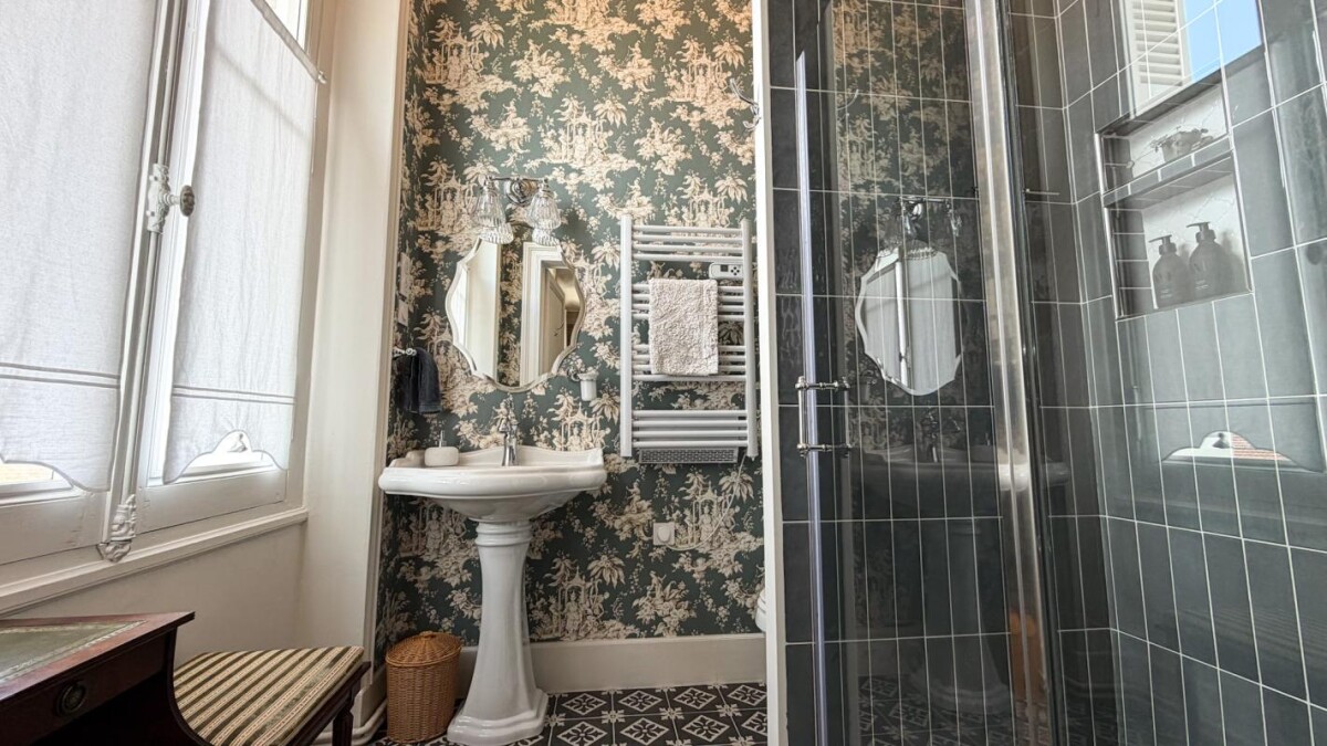 Photo 20 : Maison de Maître meublée du XIXème intégralement rénovée