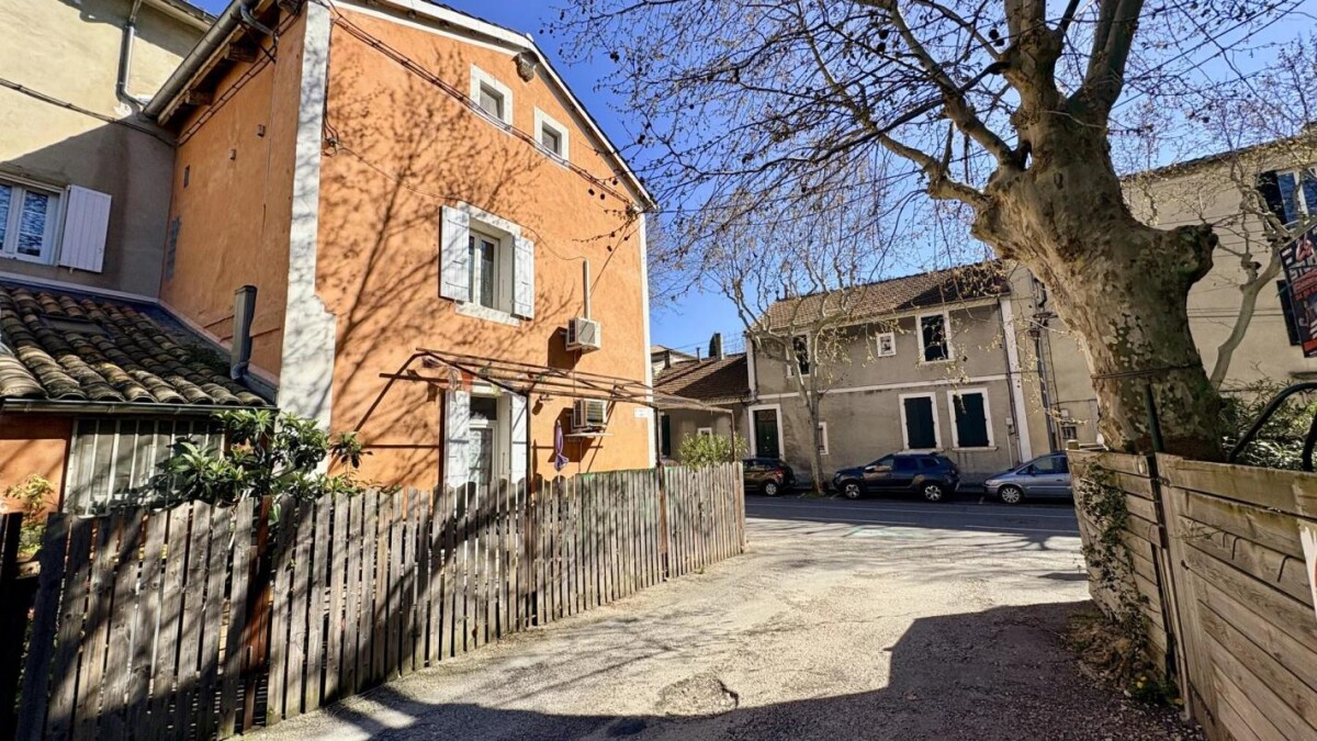 Photo 13 : Maison de ville au pied du Géant de Provence