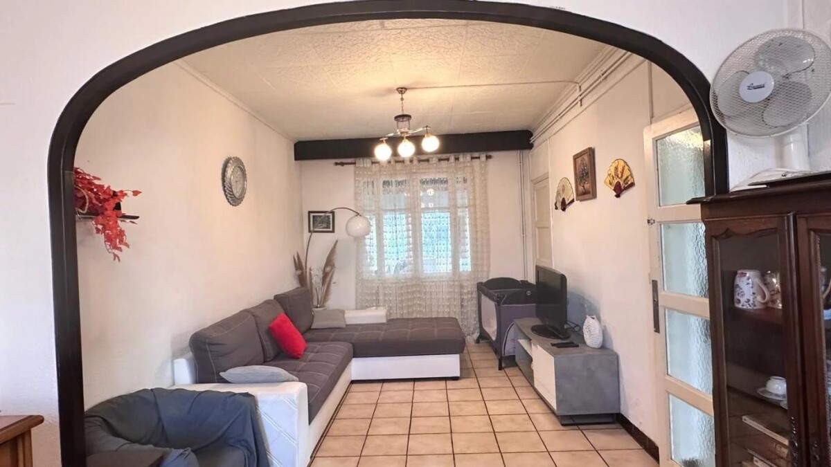 Photo 4 : Maison de ville avignonnaise avec jardin