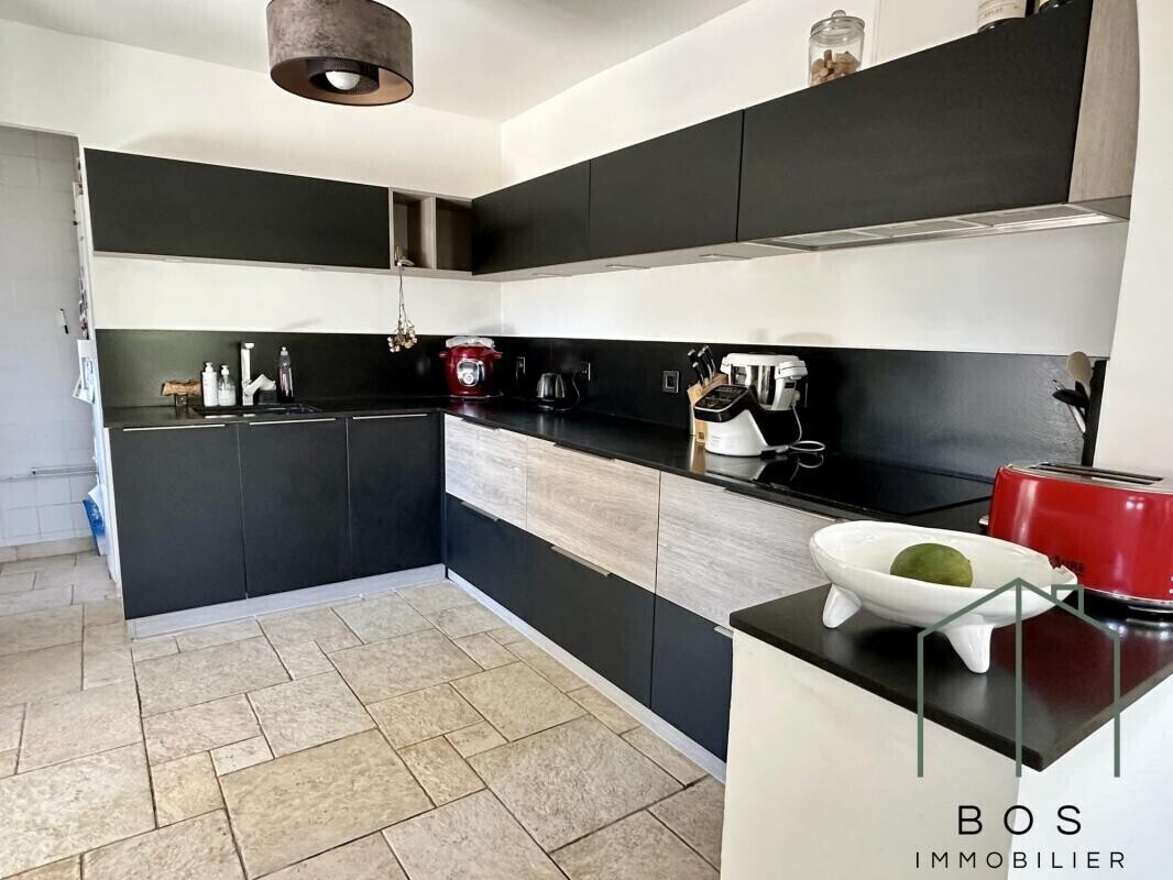 Photo 8 : Villa de plain pied avec jardin