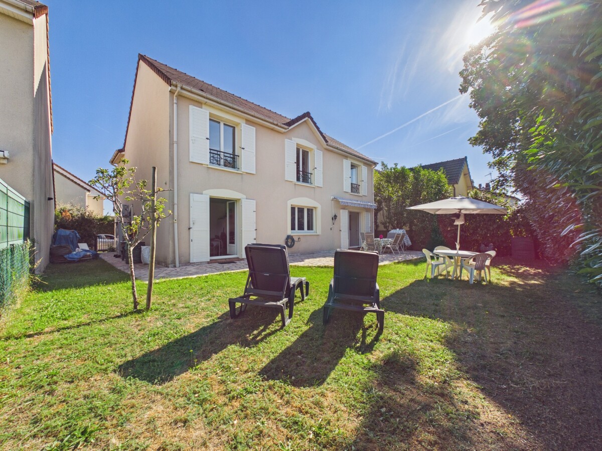 Photo 1 : Superbe maison de standing - Saint-Prix - 157.5m²