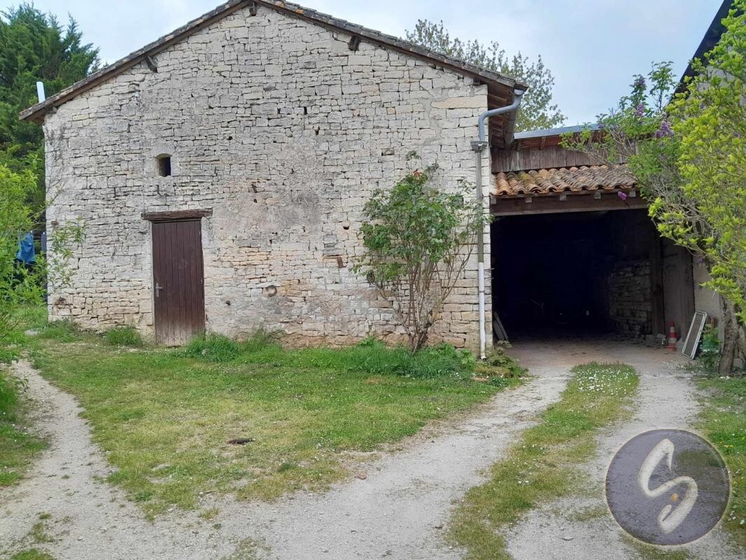 Photo 2 : 3 CHAMBRES ET GRENIER EXPLOITABLE