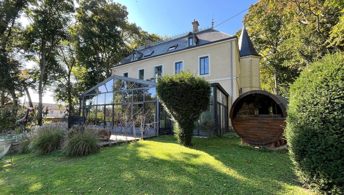 Photo 6 : Propriété - Saint-Marcel - 282m²