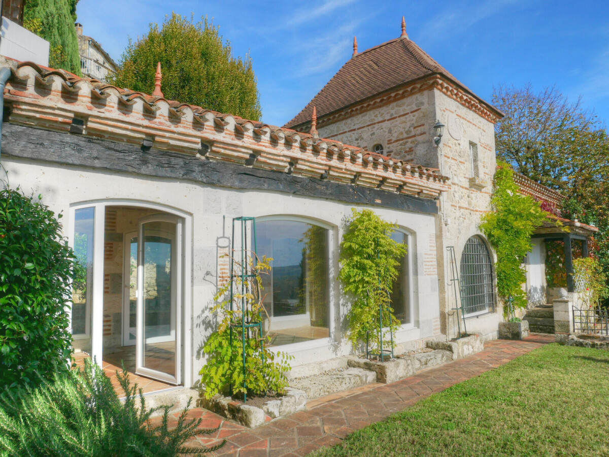 Photo 3 : Maison et gîte avec vue dominante proche d'Agen