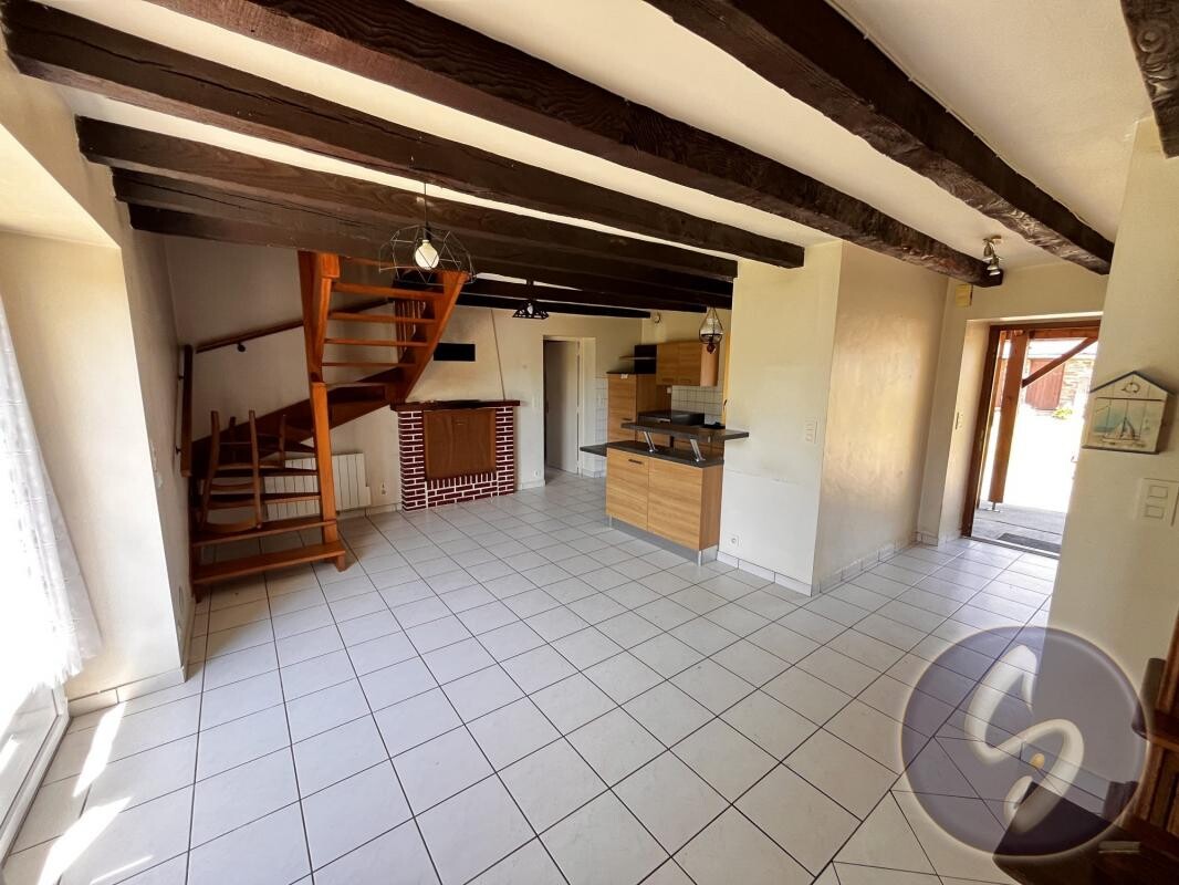 Photo 2 : Maison 4 pièces 82 m2 avec garage, dépendances et terrain