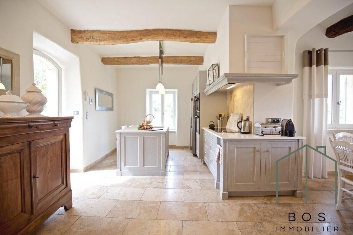 Photo 14 : Une Bastide dans le Luberon