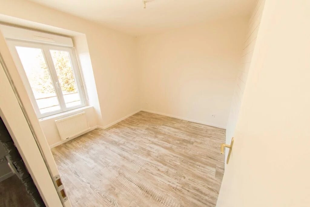 Photo 8 : Immeuble de rapport de qualité – Baud – Rendement 6,6% - 1 local commercial + 3 appartements