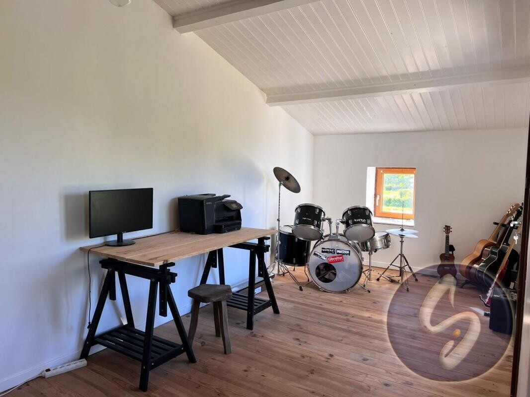 Photo 4 : MAISON ANCIENNE RENOVEE SUR GRAND TERRAIN