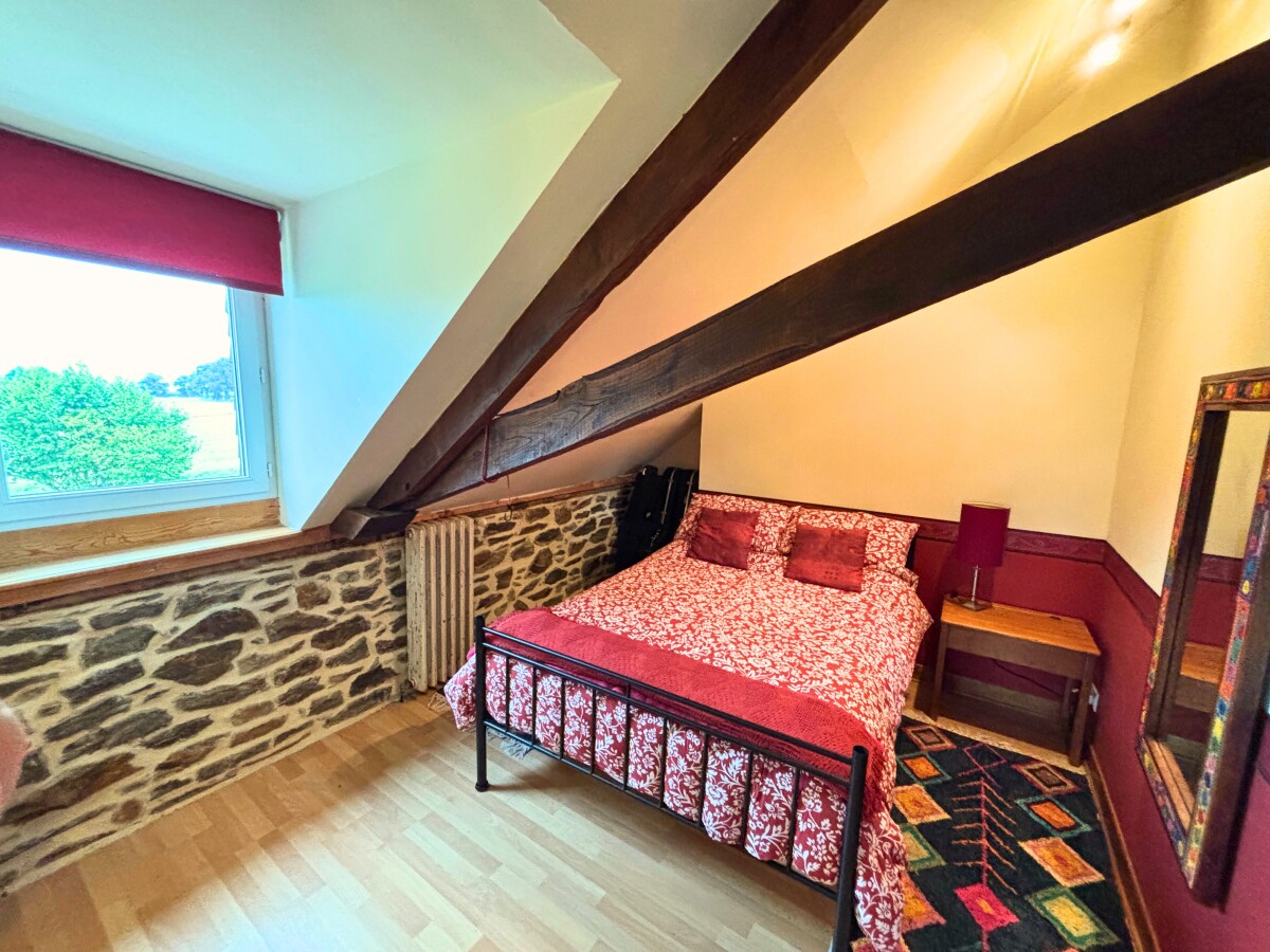 Photo 7 : Maison - Saint-Laurent-de-Cuves - 148m²