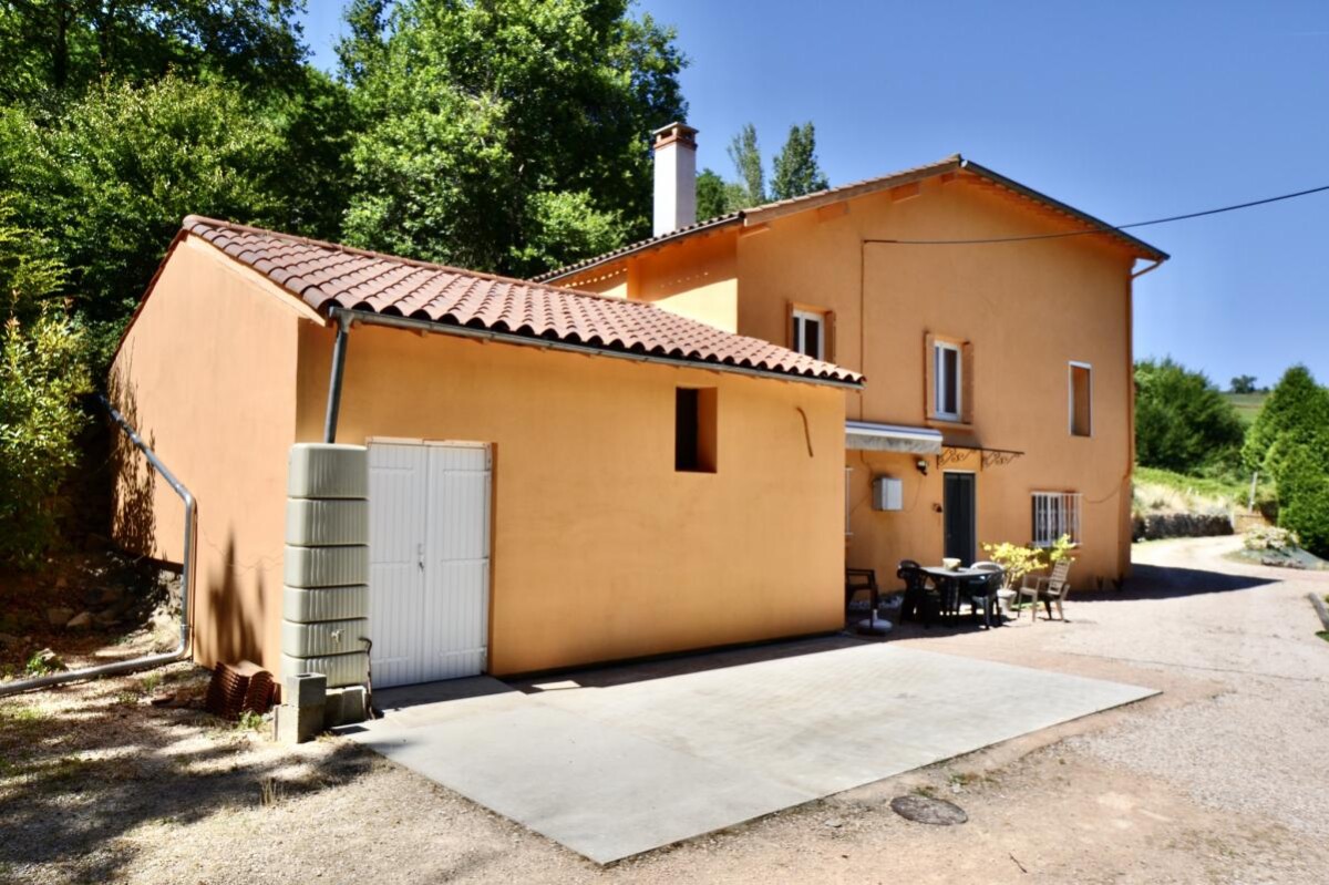 Photo 1 : Maison restaurée au calme