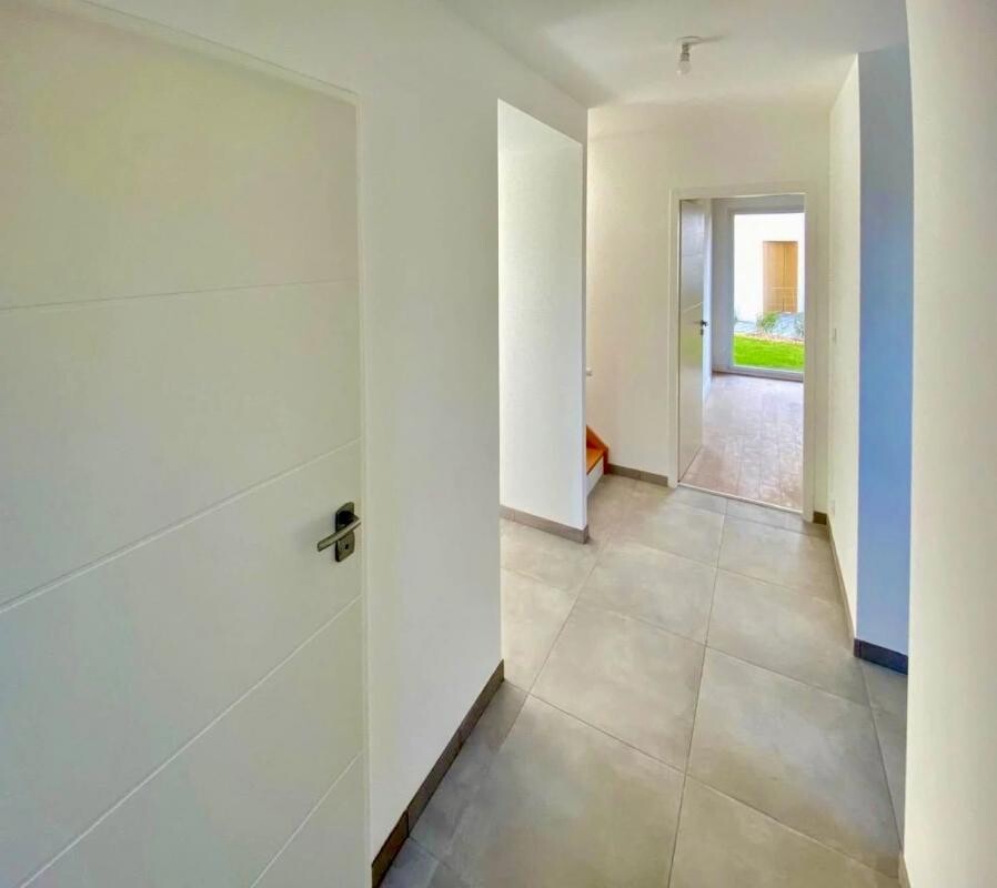 Photo 10 : 400 m de l'eau - Maison neuve achevée 126 m² habitables 2 suites - garage - jardin clos