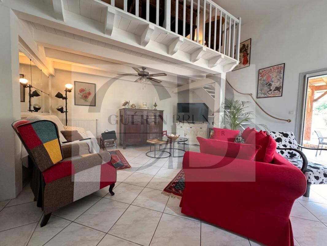 Photo 2 : Belle Maison de ville avec piscine