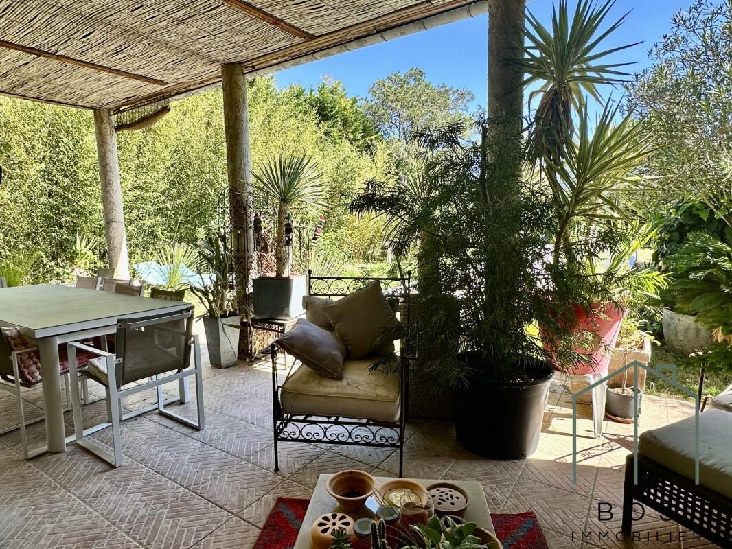 Photo 5 : Villa en campagne avec piscine