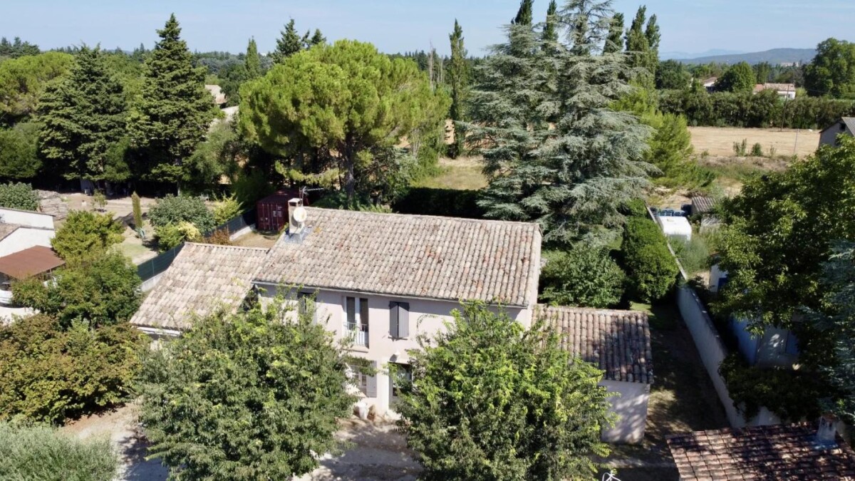 Photo 18 : Propriété de charme et caractère a L’Isle-sur-la-Sorgue