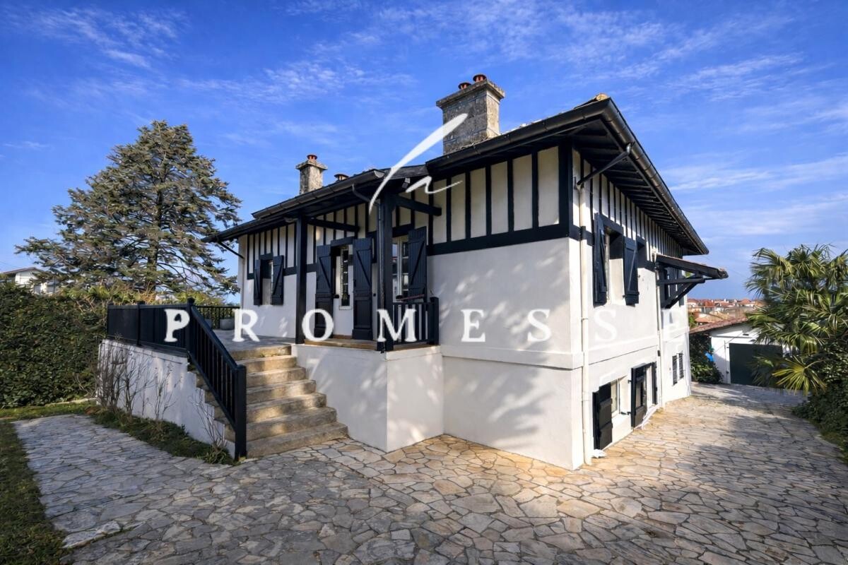 Photo 3 : GUETHARY - VILLA ART-DECO - VUE OCÉAN