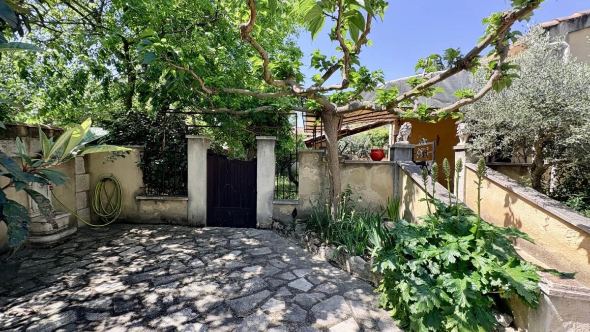 Photo 13 : Ensemble immobilier à découvrir sur Vedène