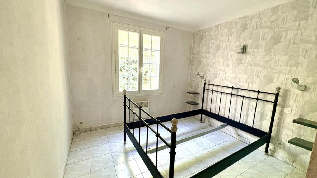 Photo 9 : Villa avec dépendances au milieu des vignes à Gigondas
