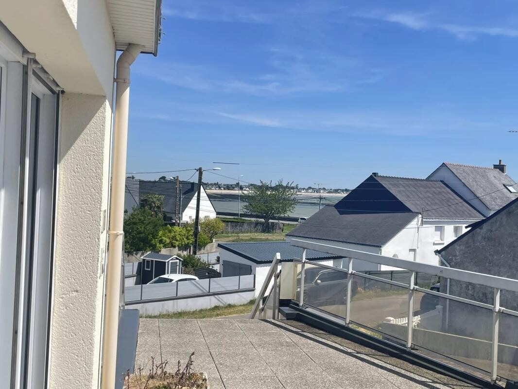 Photo 3 : T1 bis 29,17 m² + Terrasse commune - vue mer - plage 100 m Cave et Pk – 1er étage – Damgan