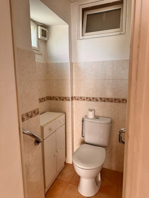 Photo 6 : Appartement  2 pièces  47 m2 LOCATION- L'Escarène