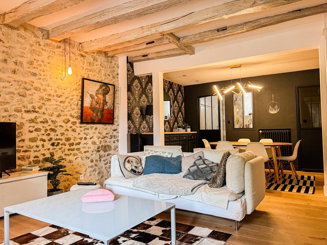 Photo 10 : OFF-MARKET Maison de charme en centre ville avec piscine et