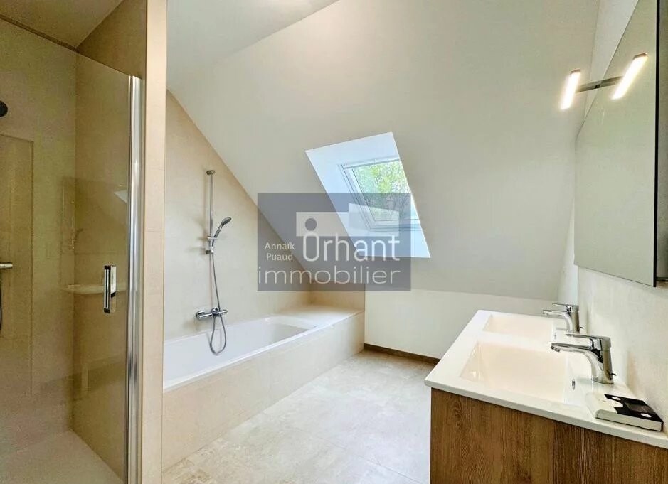 Photo 11 : Maison RE 2020 – 4 Chambres – 6 pièces - Vie de plain-pied