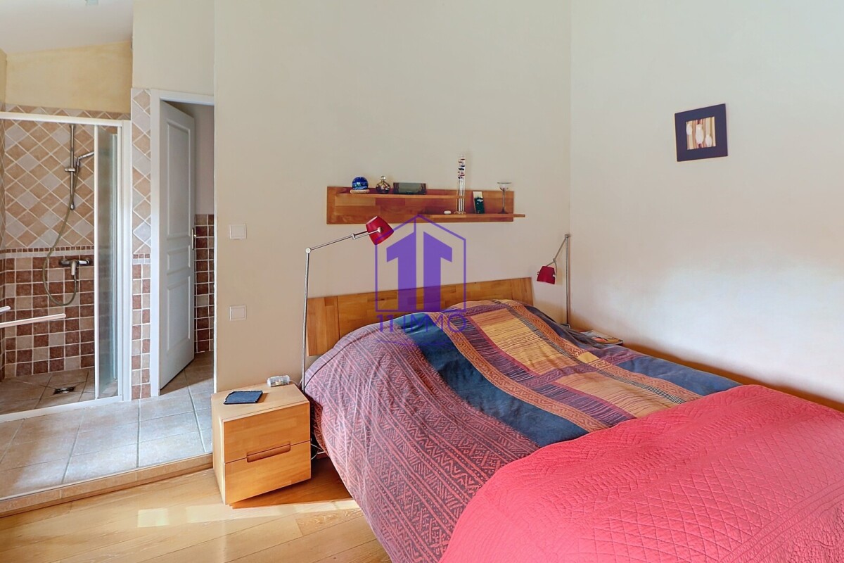 Photo 8 : Maison - Saint-Laurent-de-la-Cabrerisse - 230m²