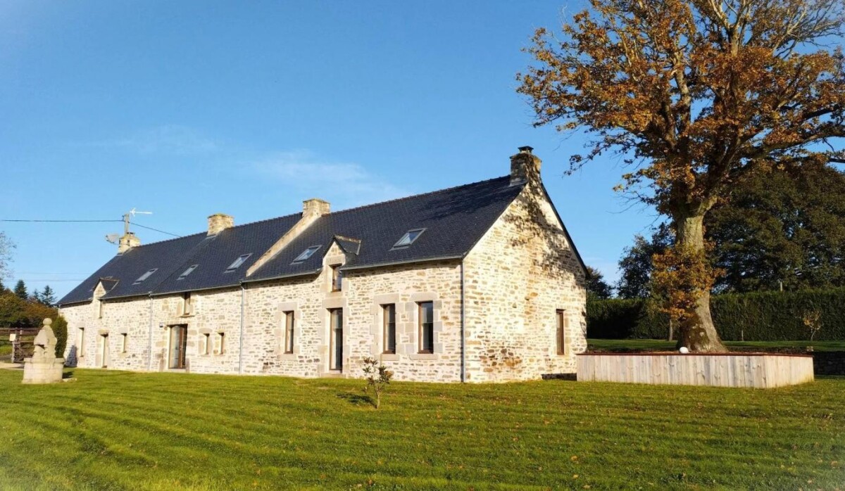 Photo 1 : Propriété d'exception Longère rénovée 204 m² habitables 3,3 hectares avec Paddocks - 25 minutes de Vannes