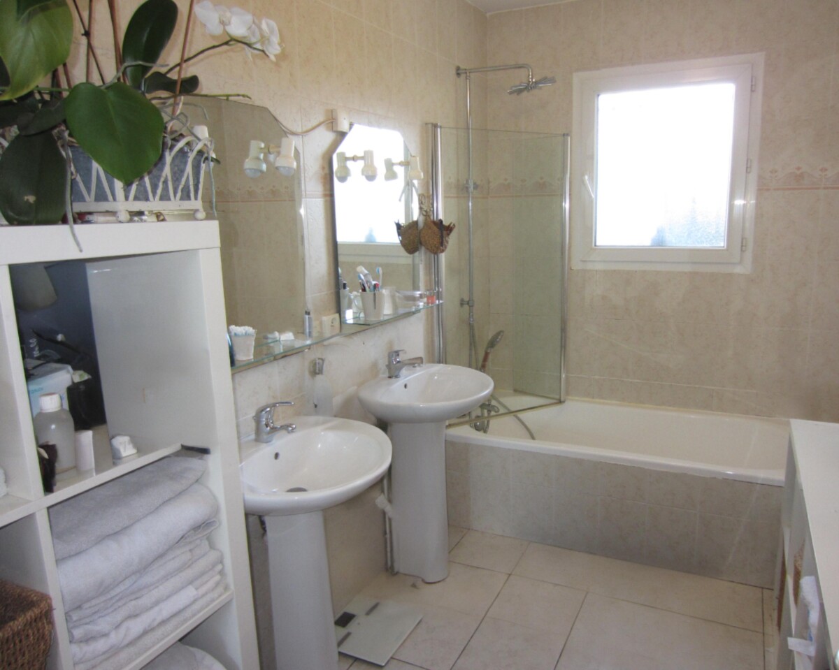 Photo 5 : Maison Plain-pied - 105 m² - Gujan-Mestras