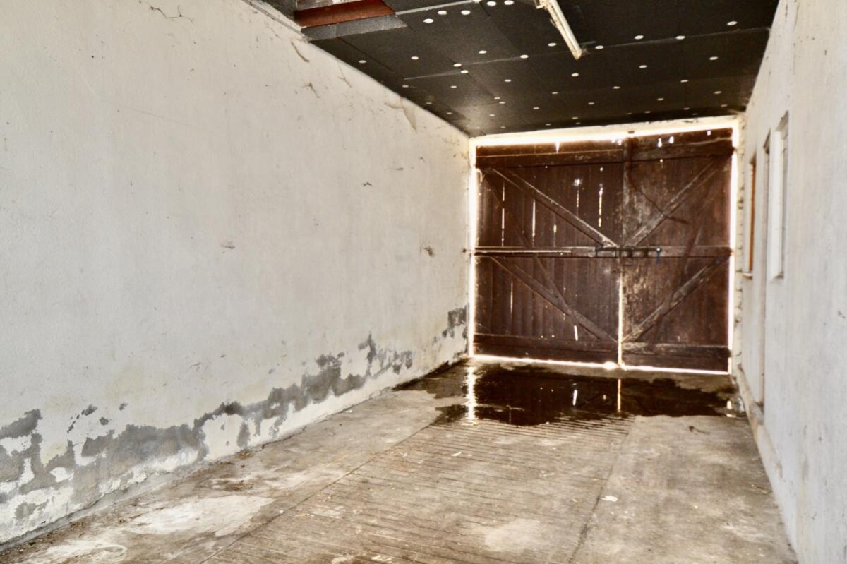 Photo 8 : PROPRIÉTÉ à rénover