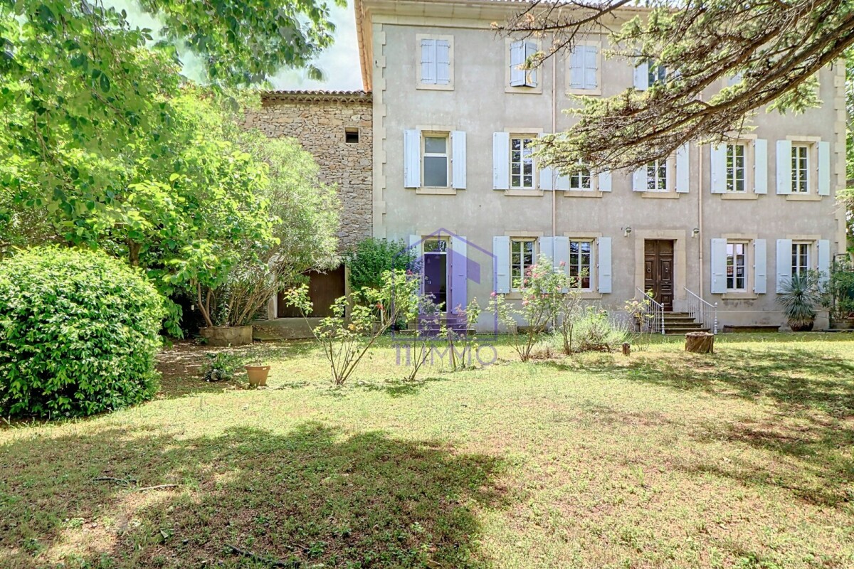 Photo 1 : Somptueuse demeure bourgeoise de 390 m² - Canet