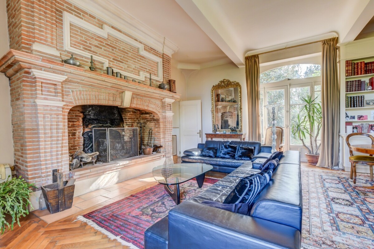 Photo 3 : Propriété - Préserville - 231m²
