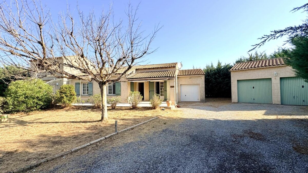 Photo 6 : Villa avec dépendances au milieu des vignes à Gigondas
