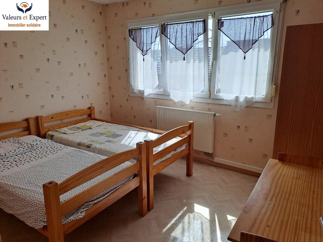 Photo 7 : TB Maison semi-individuelle,3 chbres poss.4, jardin,garage
