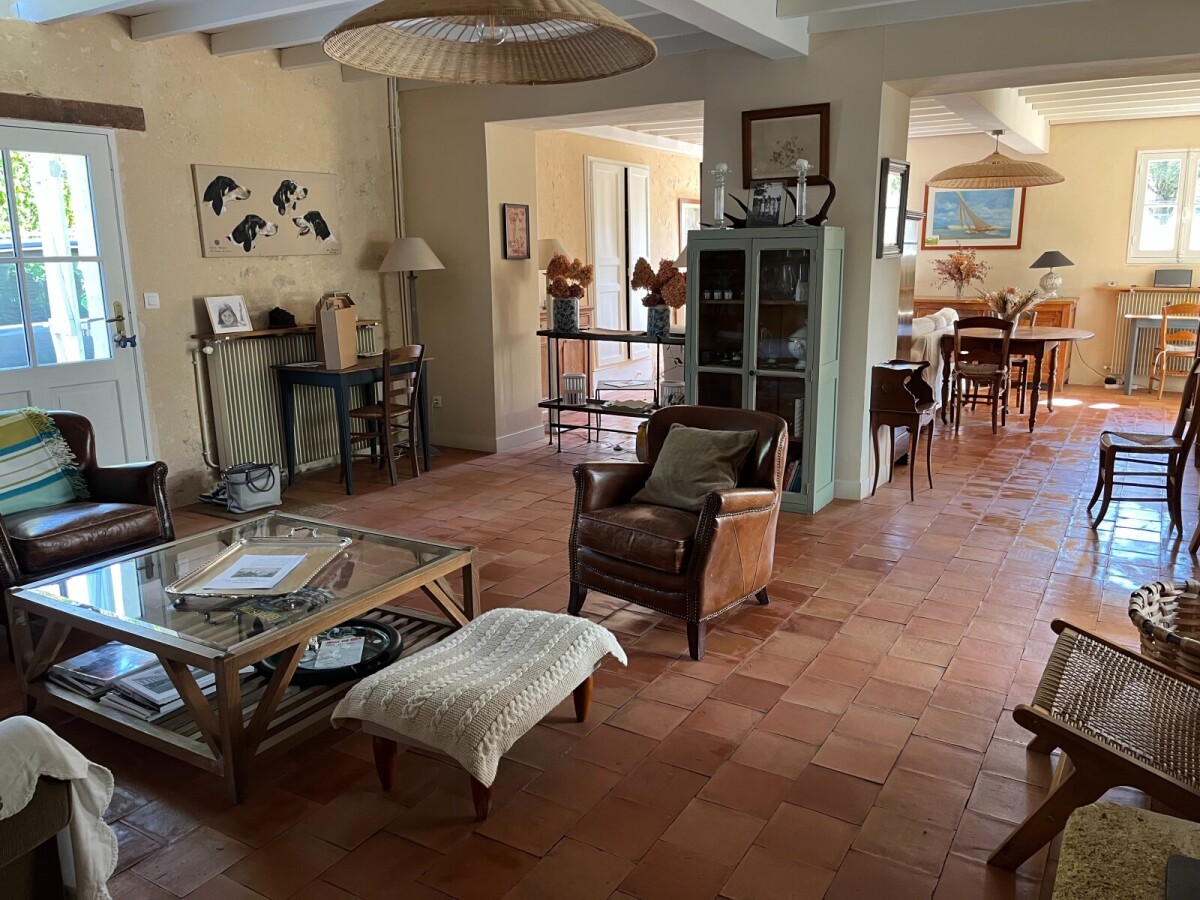 Photo 5 : Maison Bordeaux rive droite, 193m² sur 1,9 ha de terrain