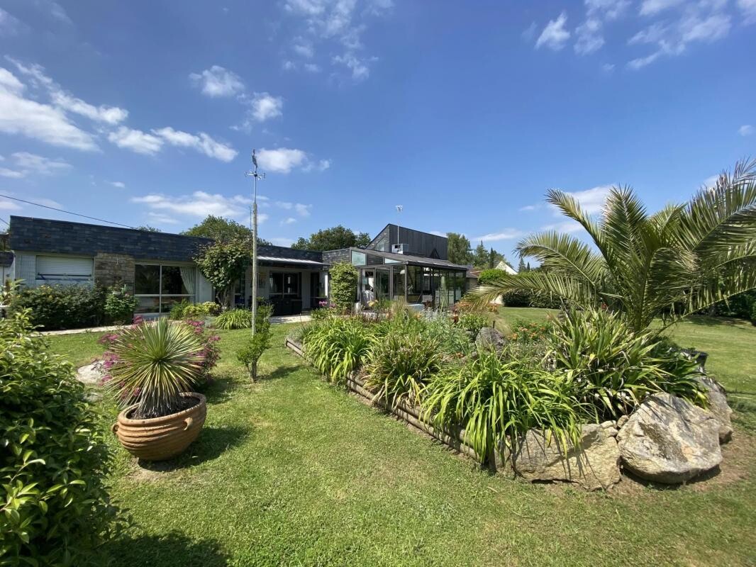 Photo 1 : Maison d’architecte – 199 m² de Plain-pied – Terrain 2190 m² - 10 mn de Vannes Ouest