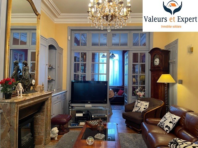 Photo 3 : Villa - Templemars - 228m²