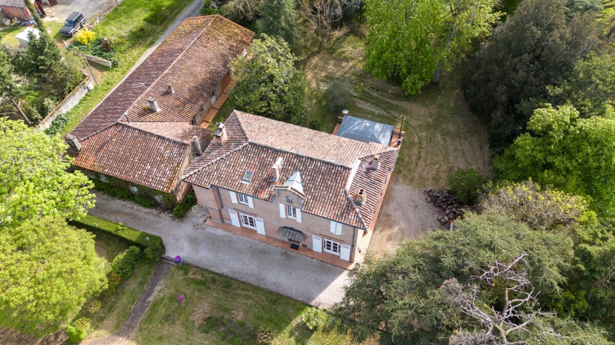 Photo 5 : Propriété - Préserville - 231m²