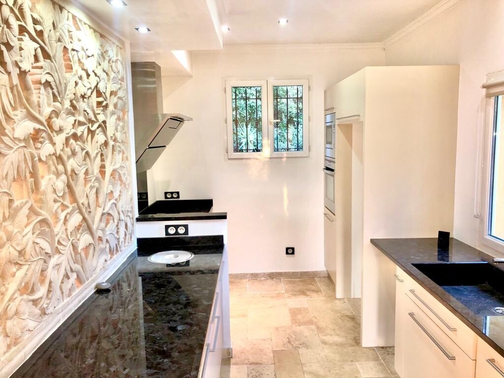 Photo 3 : Maison - Saint-Raphaël - 137m²
