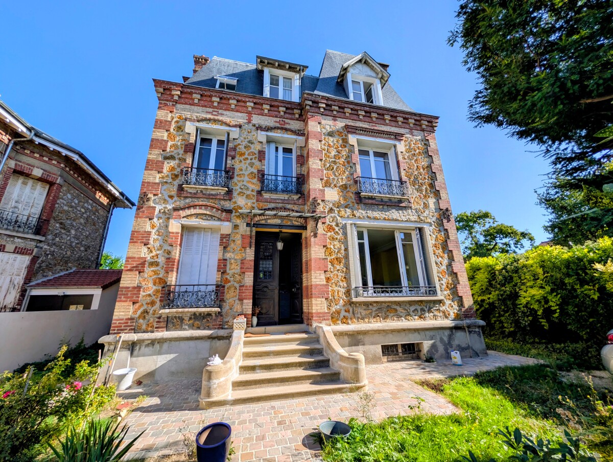 Photo 1 : Maison - Saint-Leu-la-Forêt - 183m²