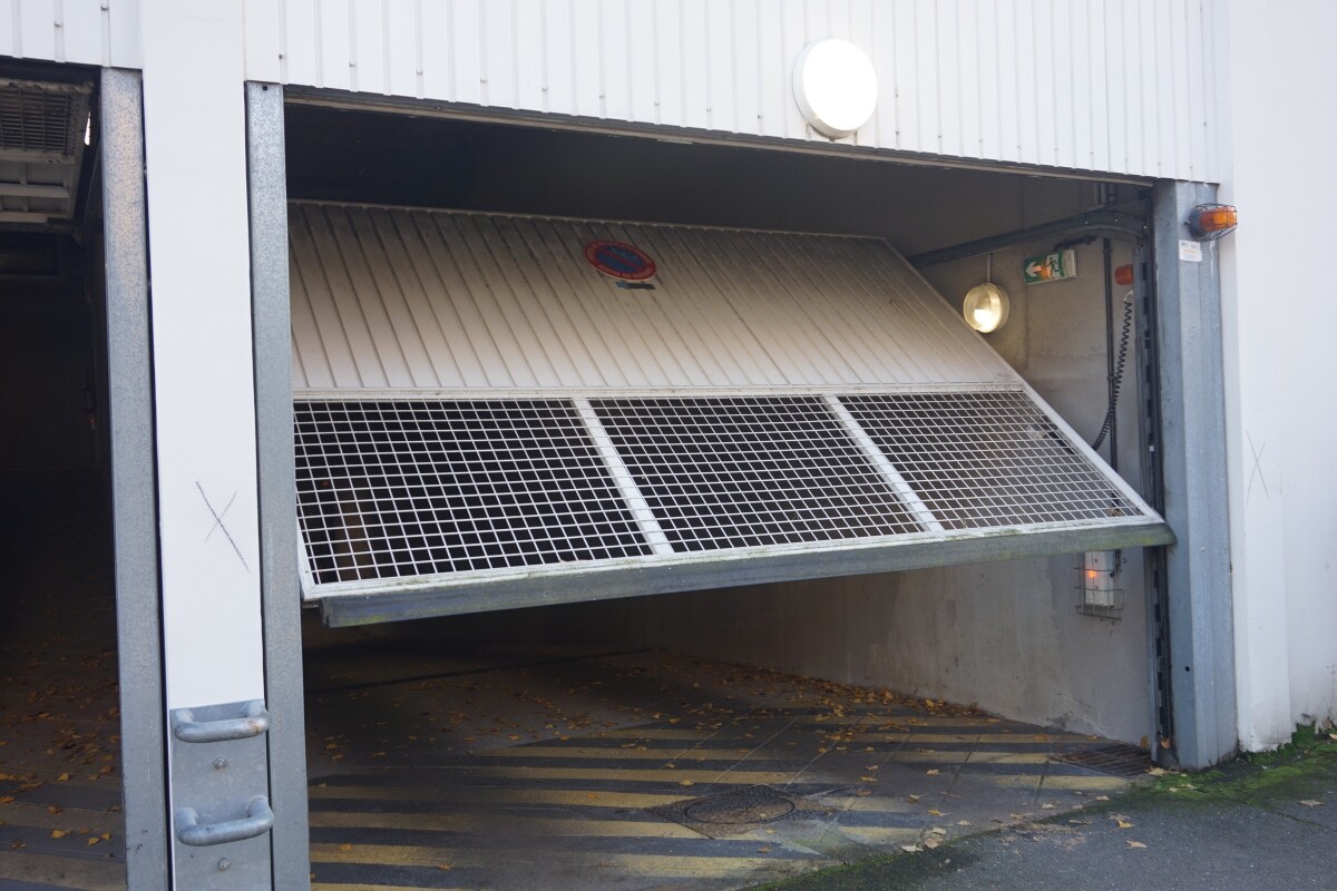 Photo 1 : Garage - Rennes -  19 m²