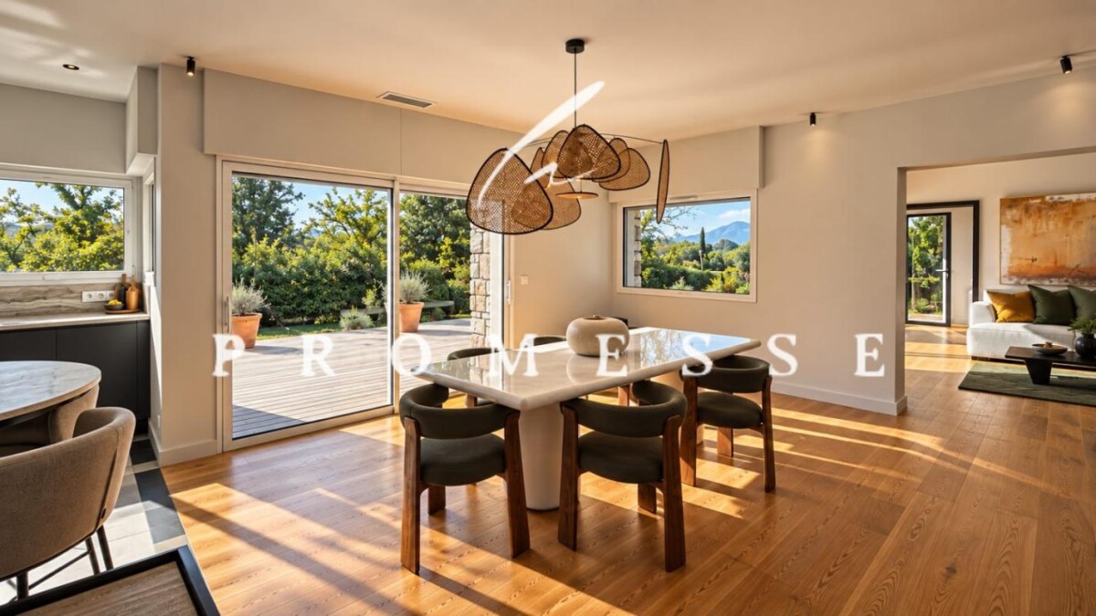 Photo 4 : Maison rénovée - Vue Rhune