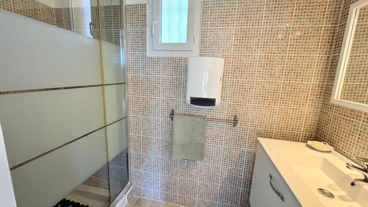 Photo 19 : Propriété de charme et qualité avec 5 chambres au pied du Ventoux