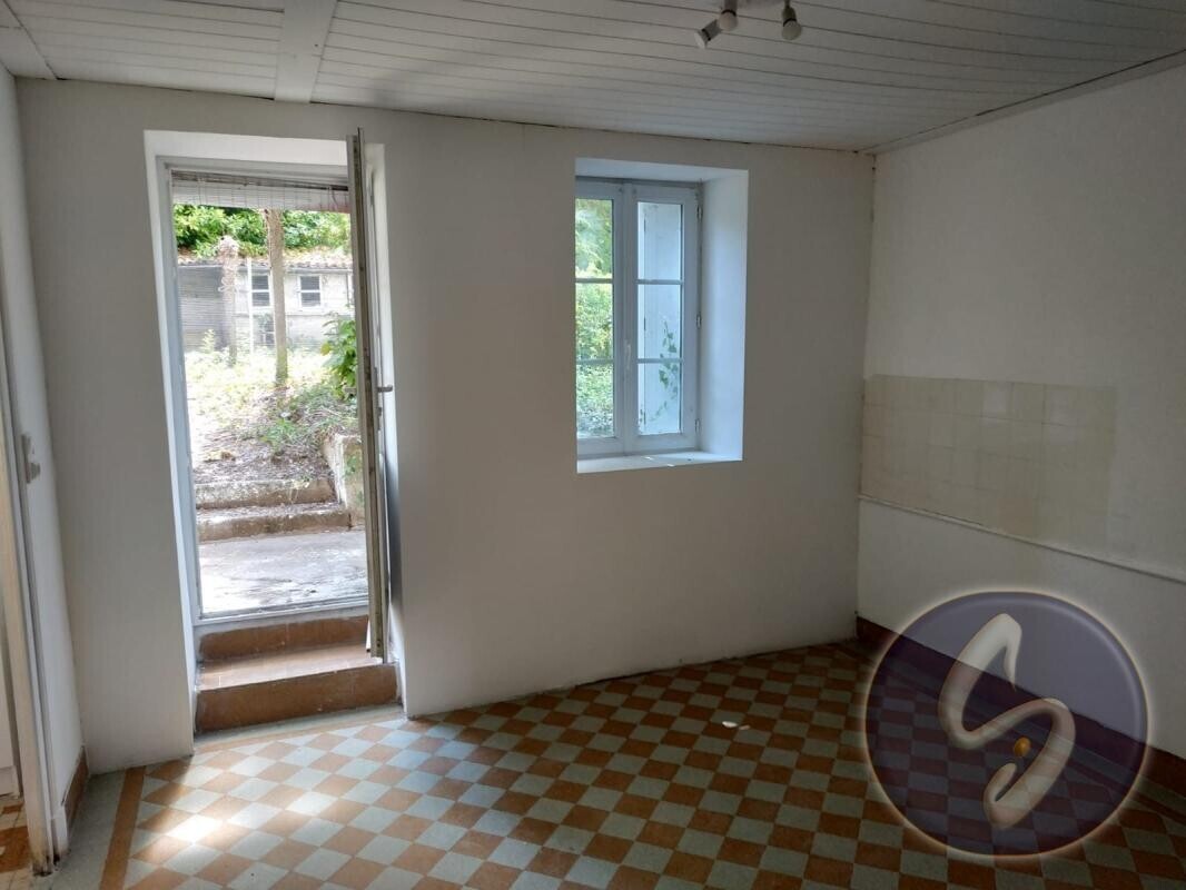 Photo 1 : 10 minutes de St MAIXENT 'investissement locatif', 'rendement ga
