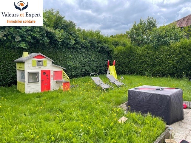 Photo 10 : TB MAISON SEMI INDIVIDUELLE, 7 pièces, 5 ch, jardin, garage