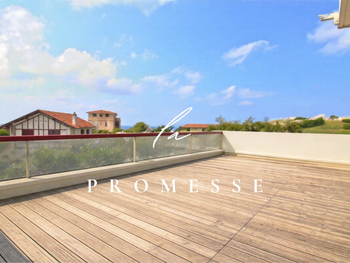 Photo 7 : T3/4 - Terrasse/Garage - Vue Océan