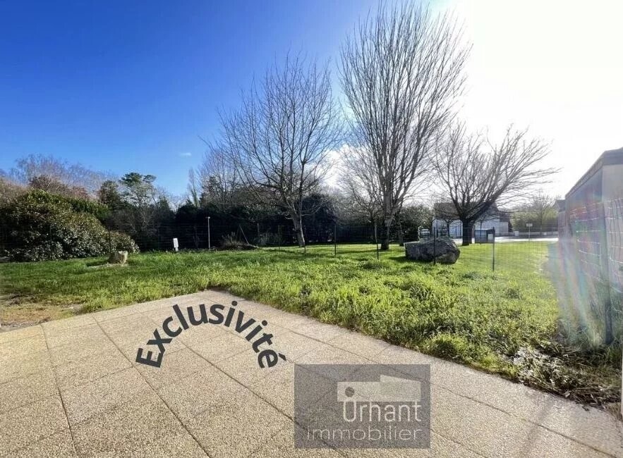 Photo 2 : Maison 2003 - 3 chambres + garage + terrasse et jardin proche bourg – Theix