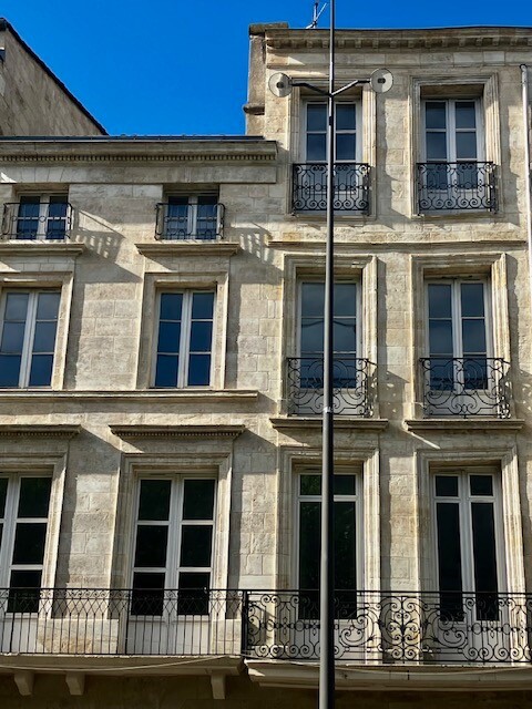 Photo 1 : Bordeaux-centre, murs commerciaux loués 7% de Rentabilité.