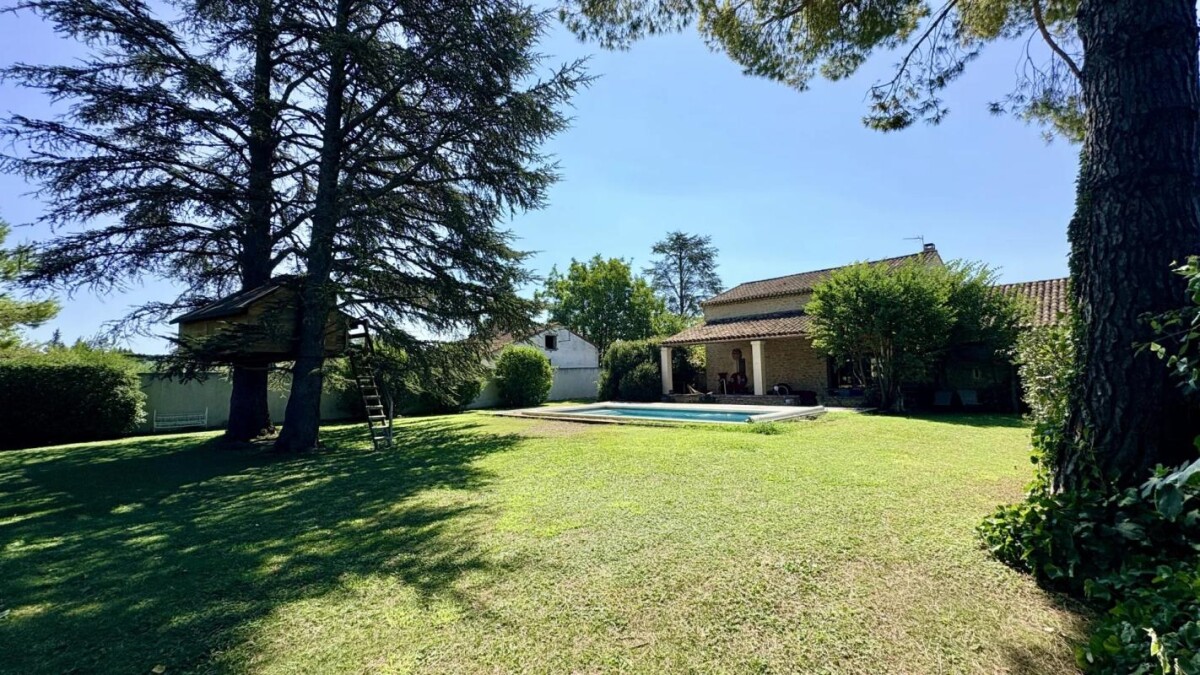Photo 5 : Propriété de charme et caractère a L’Isle-sur-la-Sorgue